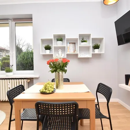 Totu Soft Grey Apartment Gdynia