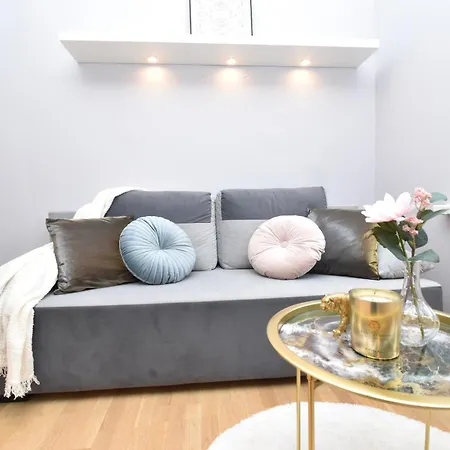 Apartment Totu Soft Grey Gdynia